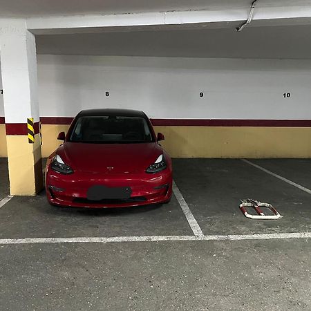 R & T Cordoba Center Apartamentos - Parking Екстериор снимка