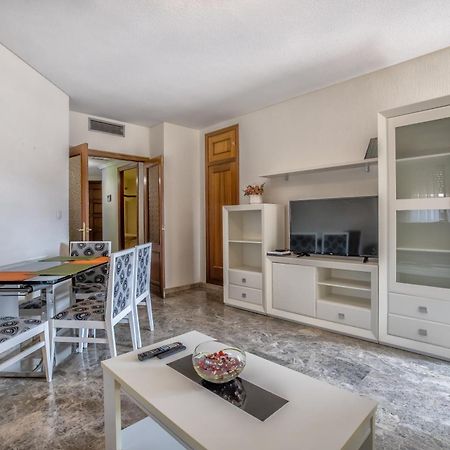 R & T Cordoba Center Apartamentos - Parking Екстериор снимка