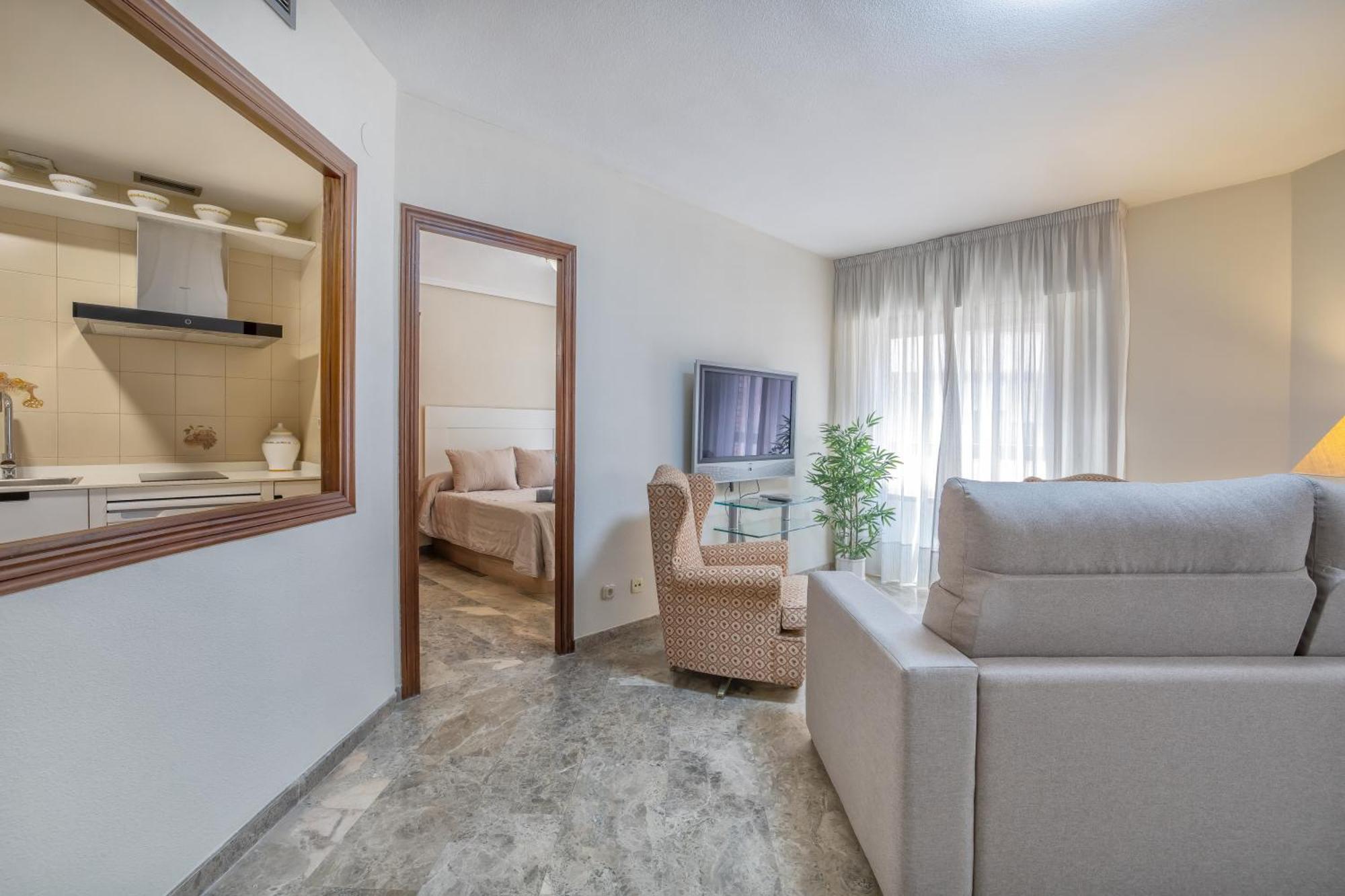R & T Cordoba Center Apartamentos - Parking Екстериор снимка